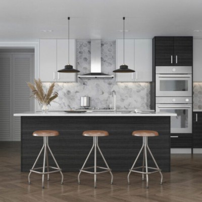 Trước và sau khi cải tạo nhà bếp truyền thống bằng kim loại hỗn hợp